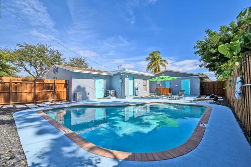 Relax and enjoy Fort Lauderdale beach! thumb 4