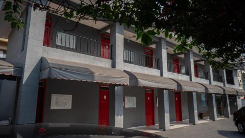 Urbano Suítes