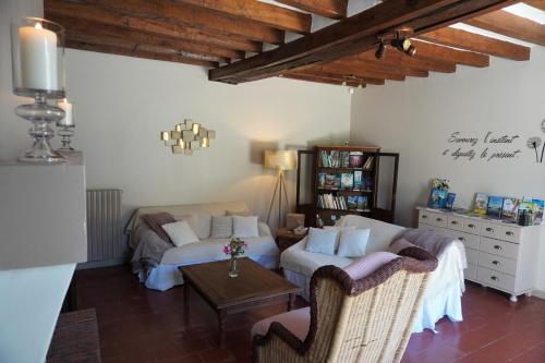 Chambre triple, vue sur le jardin