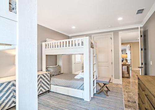 Windward by Five Star Properties - image 8