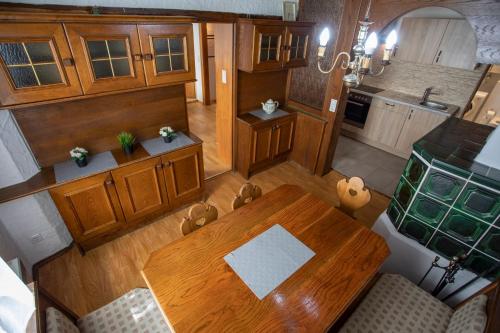 Létesítmények, Traditional Old Town Apartment in Hall in Tirol