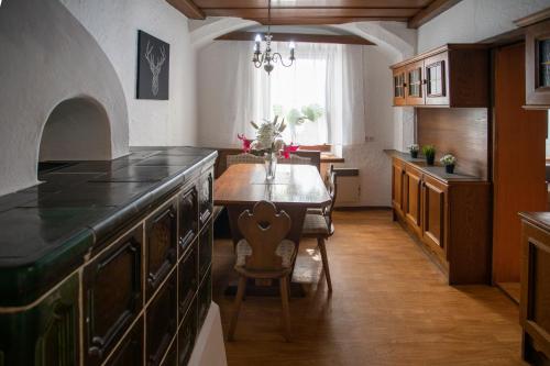 Létesítmények, Traditional Old Town Apartment in Hall in Tirol