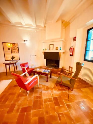 Szórakozási lehetőségek, Casa Migdia in San Jordi Desvalls