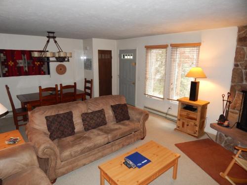 Hideaway Village Columbine 7 - image 3