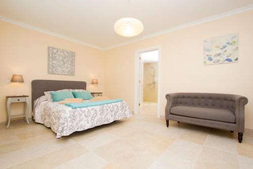 Casa Tosco - 5 bedroom villa - Stunning sea views - Pool table - Perfect for families - image 11