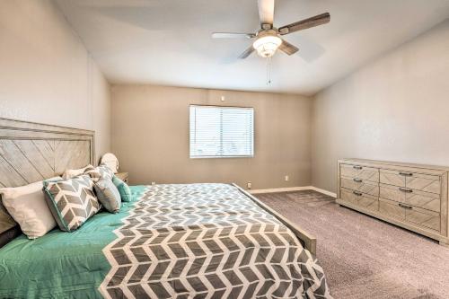Luxe Lake Havasu Living 5 Mi to London Bridge - image 6