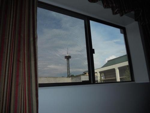 Oak Square Condo 309 - image 8