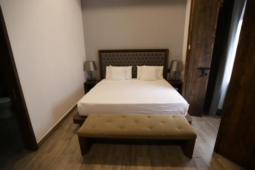 269532866 Hotel Diana