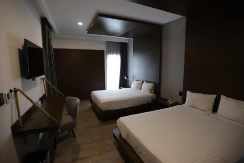 269532887 Hotel Diana