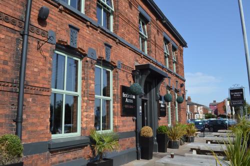 ทัศนียภาพภายนอกโรงแรม, The Eccleston Hotel; BW Signature Collection in เอสทีฮีเล็น