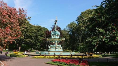 Violet Bank Apartment New Town - main image