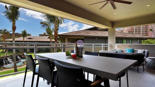 Maui Westside Presents - Luana Garden Villas 15D