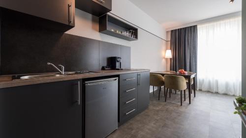 Metropol Apartments & Suites 1