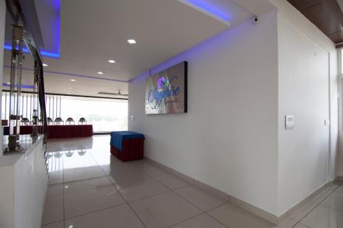 ห้องอาหาร, Crystal Inn in พัสวนาฮัลลี