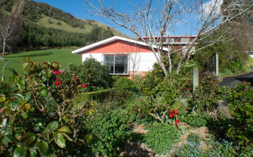 Roselle Farm Cottage