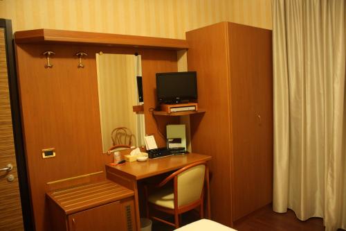 Hotel 2C - image 8