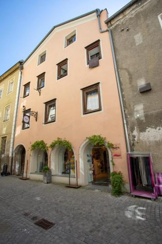  Old Town Studio, Ferienwohnung in Hall in Tirol