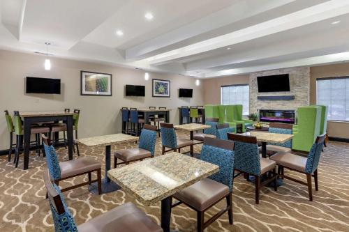 Comfort Inn & Suites Paris