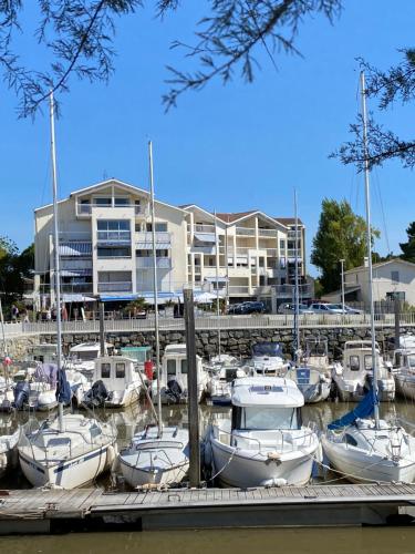 Les Marinas de Cassy