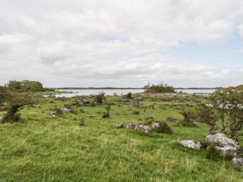 Lough Mask Road Fishing Cottage