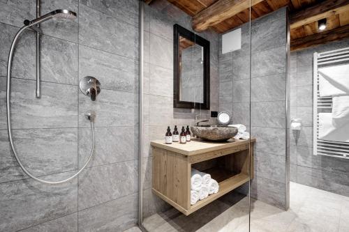 Leni Mountain Chalet - image 5