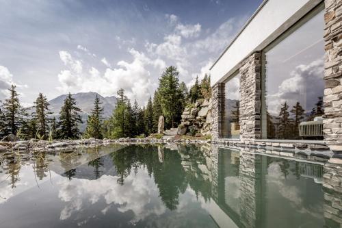 สภาพแวดล้อมโดยรอบ, Leni Mountain Chalet in ฮอคโซลเดิน