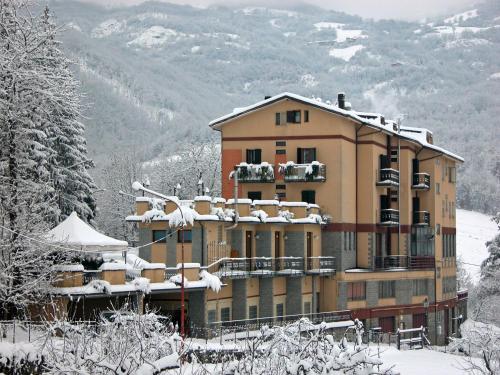 Bejárat, Hotel Cimone in Riolunato