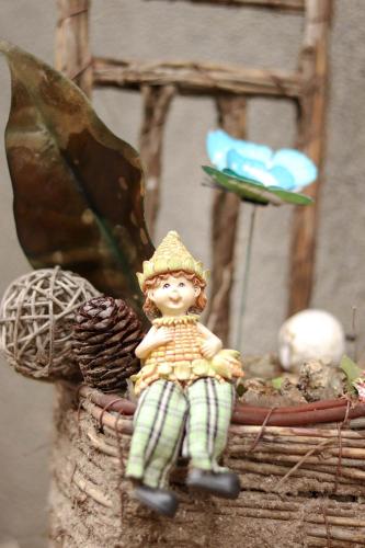 Happy Family - image 6