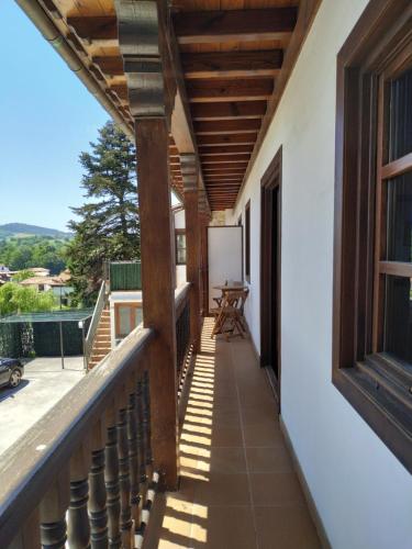 3 bedrooms, 4 beds