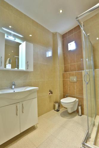 Modern Suites - image 14