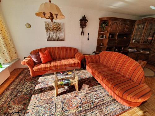 Gastehaus Aurelia 7.6km von Pechbrunn entfernt