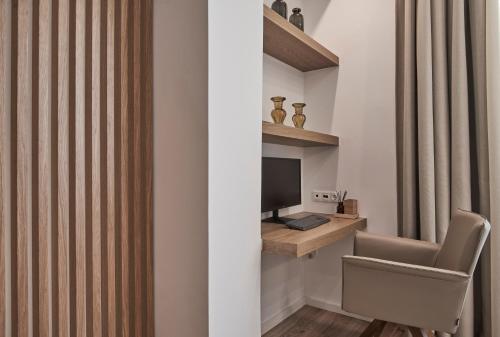 Charitos Boutique Apartment Kolonaki - image 12