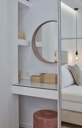 Charitos Boutique Apartment Kolonaki - image 8