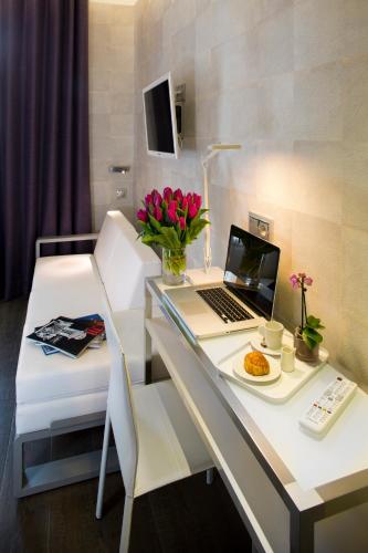 Hotel des Arceaux - image 3
