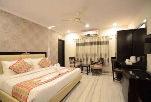 Bansi Hotel