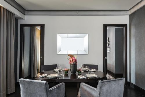 Royal Savoy Hotel & Spa - image 7
