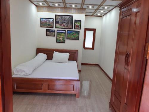 1 queen bed