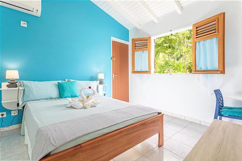 Thijo Guadeloupe in Baie-Mahault