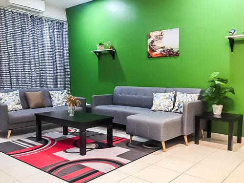 Peaceful Home 4 BR near Paradigm Mall and Highways