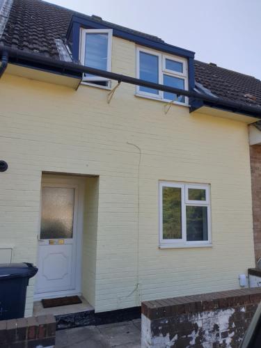 Swindon Cowdrey House - EnterCloud9SA