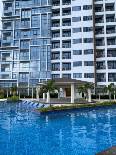 Mactan Newtown One Manchester Place