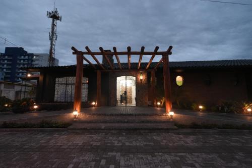 . Ivlas Boutique Hotel