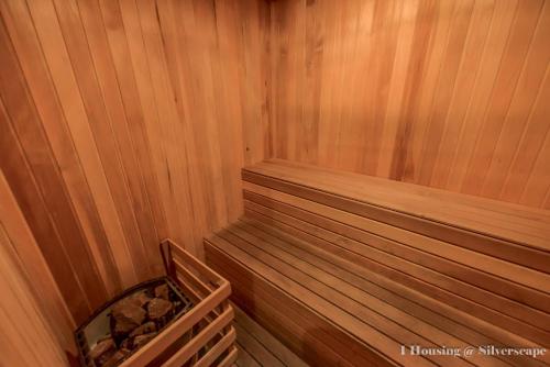 Ken Home Silverscape Block A 5pax No Wifi Ken Home Silverscape Block A 5pax No Wifi