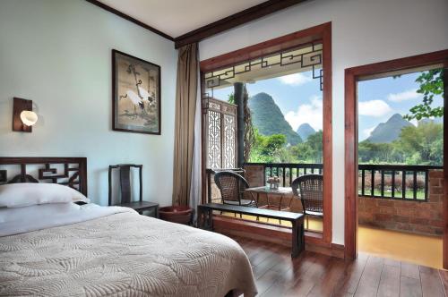 Yangshuo Mountain Retreat