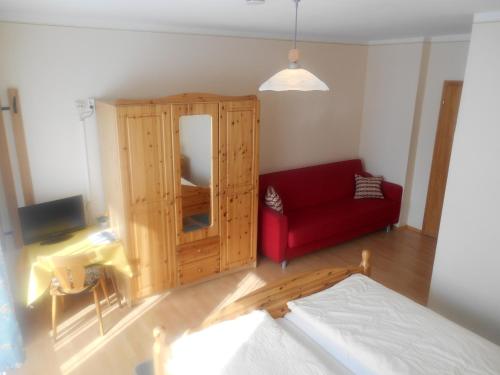 1 queen bed