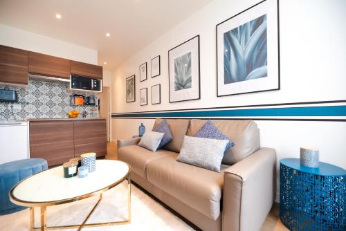 Beautiful Apartments in le Haut Marais Paris 