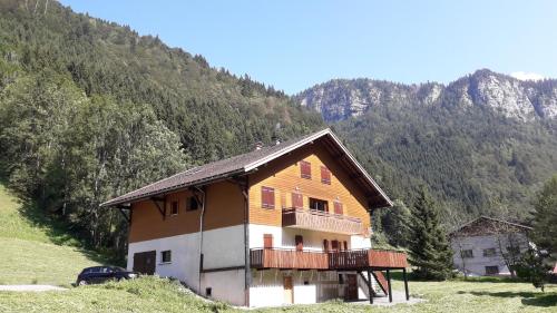 Grand Bornand-La Clusaz - Location, gîte - Glières-Val-de-Borne