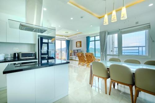 Ocean Sun Apartment Hon Chong Nha Trang 
