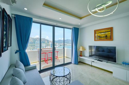 Ocean Sun Apartment Hon Chong Nha Trang 