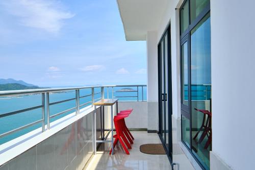 Ocean Sun Apartment Hon Chong Nha Trang 